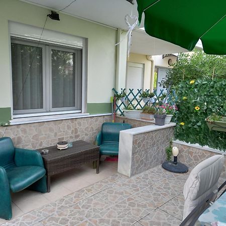 Néa Péramos Peramos Apartments מראה חיצוני תמונה