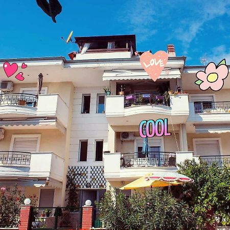 Néa Péramos Peramos Apartments מראה חיצוני תמונה