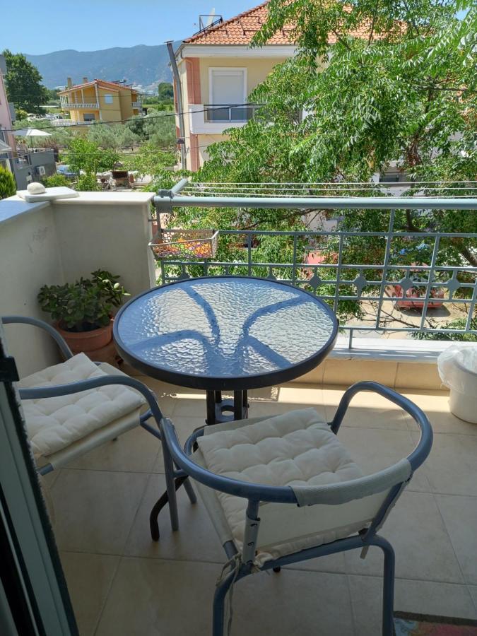 Néa Péramos Peramos Apartments מראה חיצוני תמונה