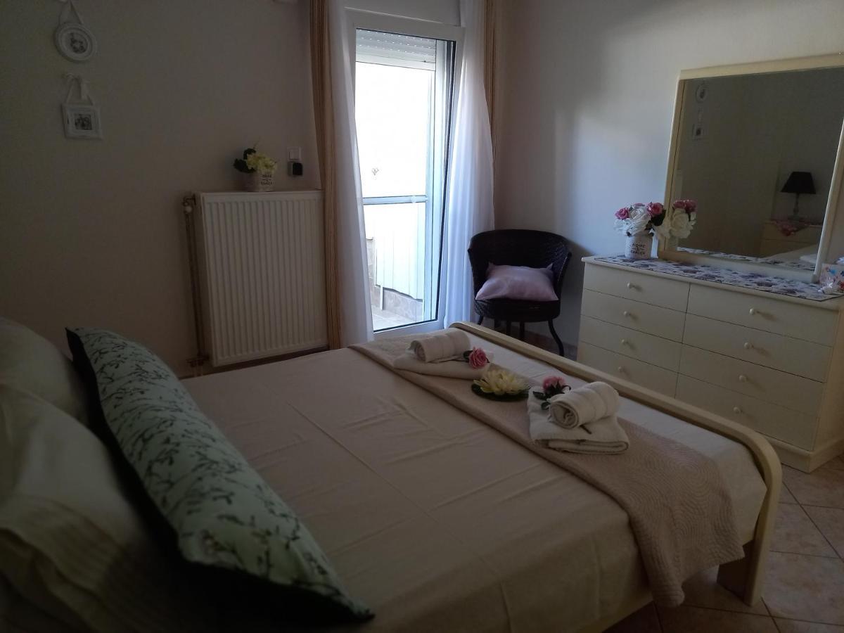 Néa Péramos Peramos Apartments מראה חיצוני תמונה